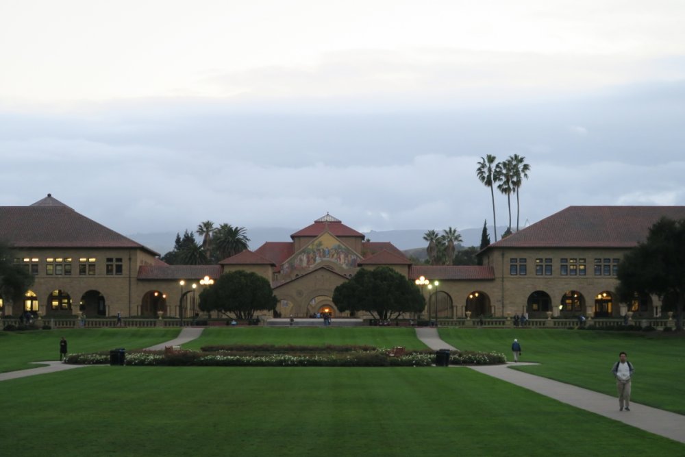 Stanford.thumb.jpg.a2512f2986811bbe81b18dae8781a716.jpg