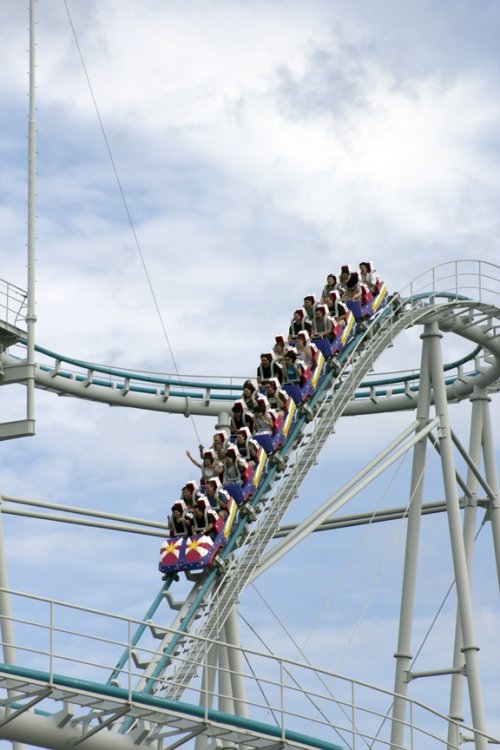 SurfCoasterFirstDrop.thumb.jpg.4bcef5b98f5d2b62cf7e8ac47d7ccfc2.jpg