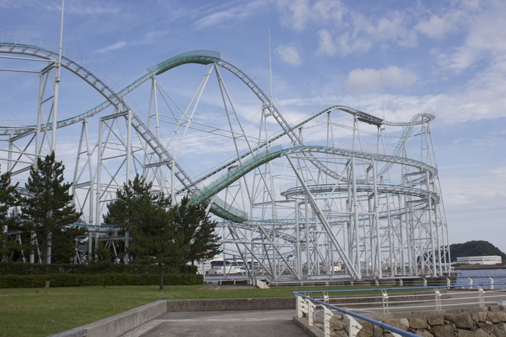 SurfCoasterPier.thumb.jpg.ec26ff205864dfe987c7669ce2fe6520.jpg