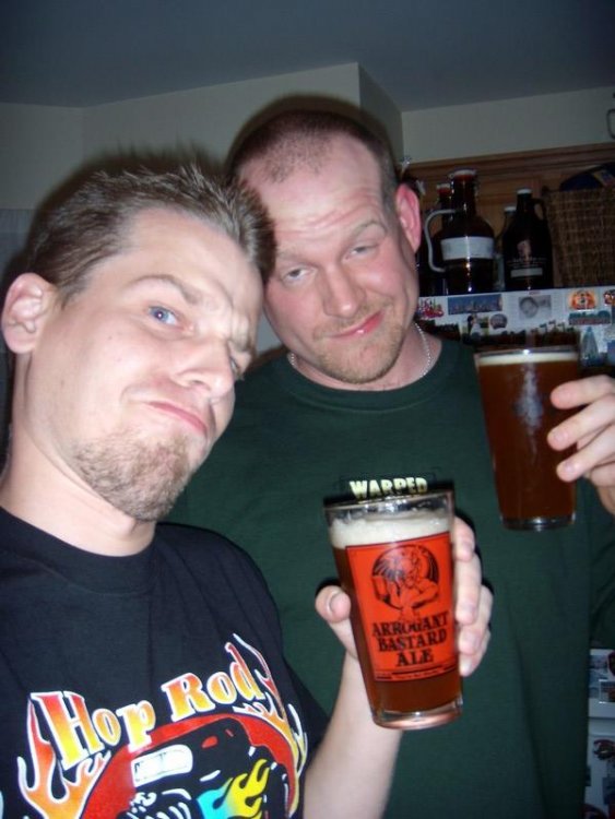 beer11.thumb.jpg.8e9848792e7673a0fbdfe55f192a2988.jpg