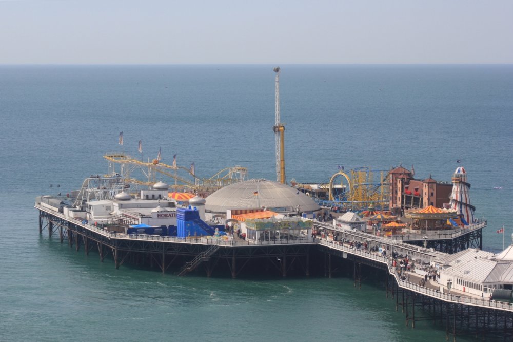 brightonpier.thumb.jpg.0a64d9981576f68e97897e4f7ff5e51f.jpg