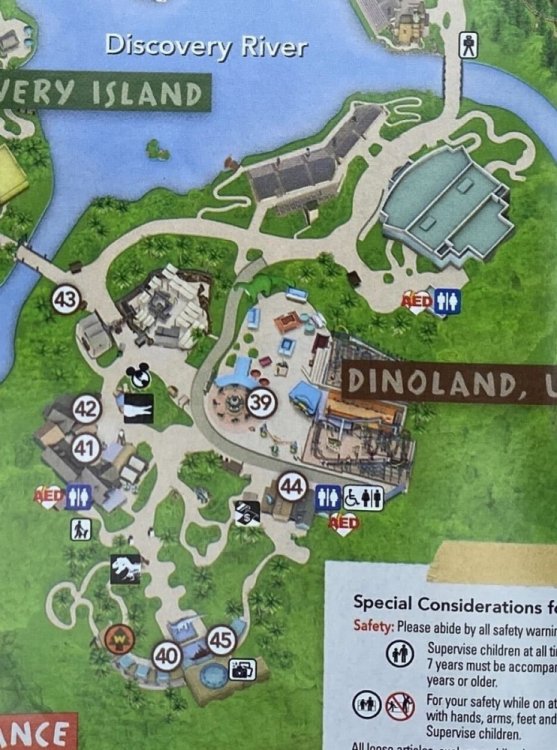 disneys-animal-kingdom-map-primeval-whirl-missing-8-890x1200.thumb.jpg.35ae84b63dda13cd2aa42c2eb4269d69.jpg