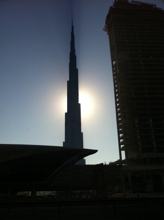 dubai_022.thumb.jpg.c9b5dfd4b1544bf33fee5892583210ae.jpg