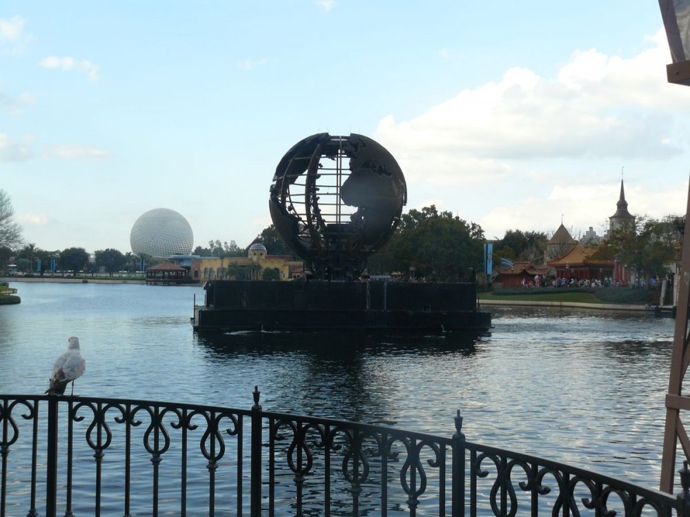 epcot6.thumb.jpg.17ac6ed73df2a656024215252f333b04.jpg