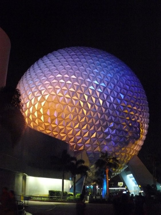 epcot7.thumb.jpg.531014d6e0d1583e56a288c741878ea8.jpg
