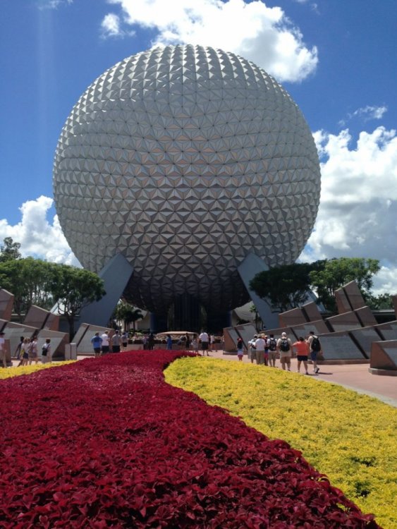 epcot_FW_01.thumb.jpg.670ff2b94d86d1cc9bdf0ed989b2f399.jpg