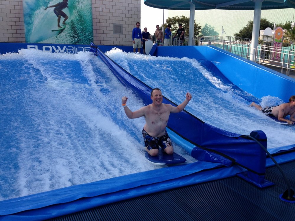 flowrider4.thumb.jpg.a64376ce3ff3362448dffb10ab5d9a1a.jpg