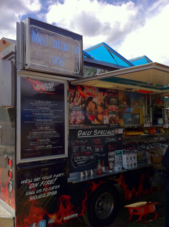 foodtruck_051.thumb.jpg.185ba9de5936f9d8d11057160c2f2888.jpg