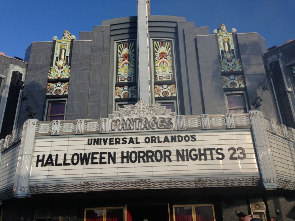 hhn_2013_04.thumb.jpg.276b9e2822c03543218ee85f7f8ac2ec.jpg