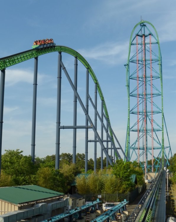 kingda_ka_3.thumb.jpg.871f5c3dd17fe62fd7a4db20e916bac4.jpg