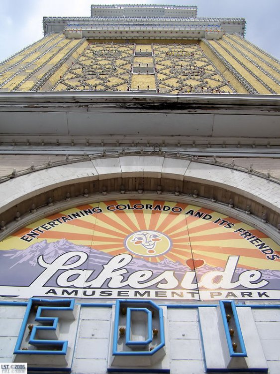 lakeside-lakesideamusementpark002.thumb.jpg.f1b118a8a1a7e26400ba9795450db6f0.jpg