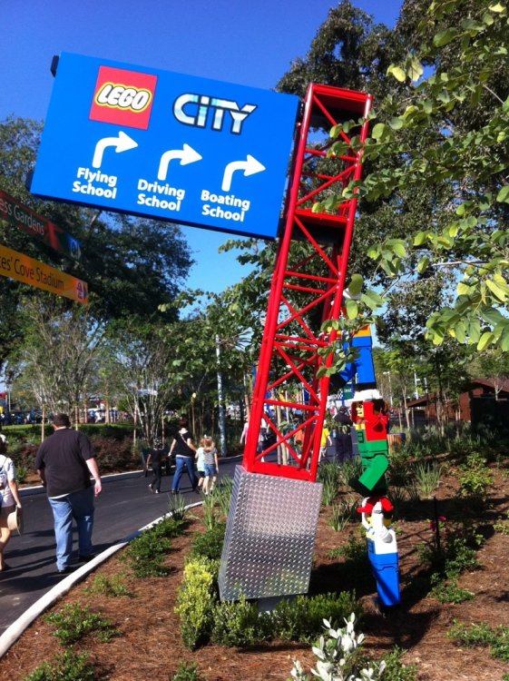 legolandFL_81.thumb.jpg.362fa111ddf1e636e21868db5dda3453.jpg