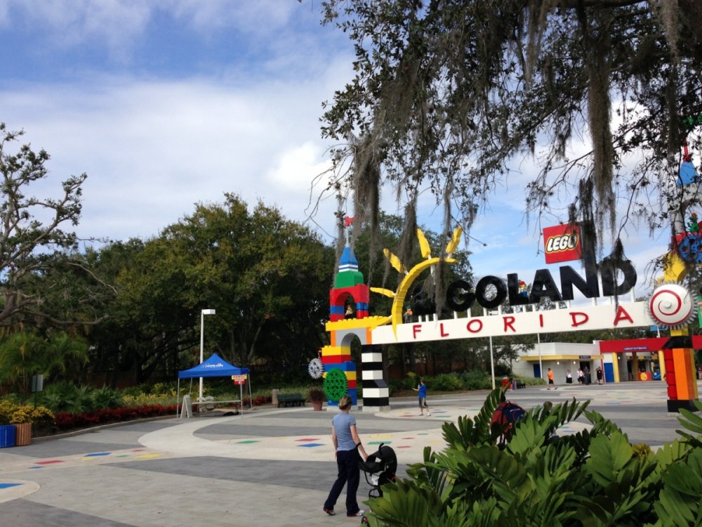 legoland_19.thumb.jpg.6325ac20a5cc2903363be072936ce600.jpg
