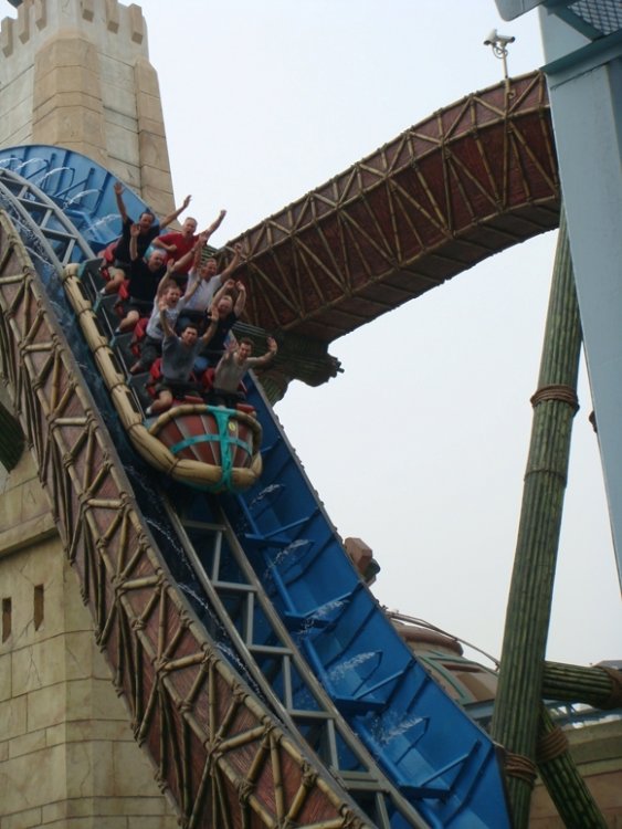 lotteworld_19.thumb.jpg.252d02500358be416375efddefd91ac0.jpg