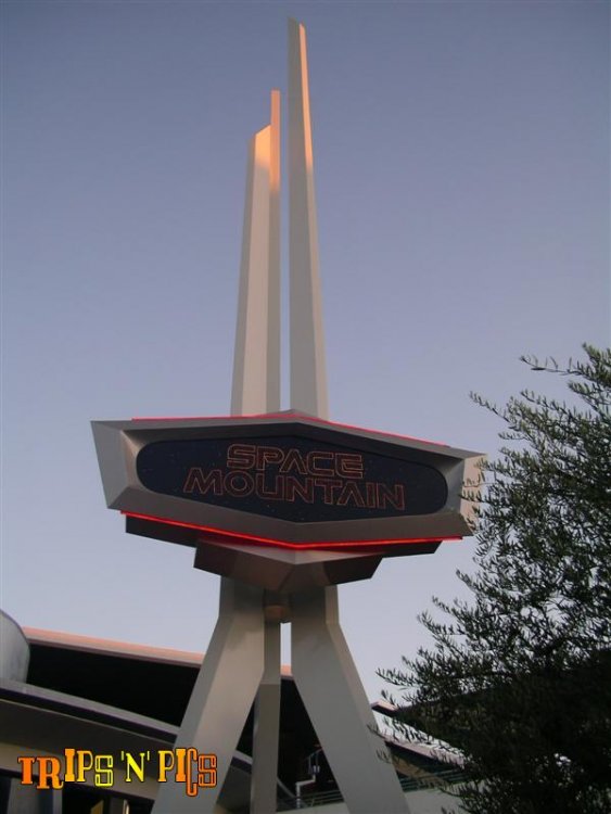 new-space-mountain7.thumb.jpg.acb3fee99b92688d4b675aaf07a83d4c.jpg