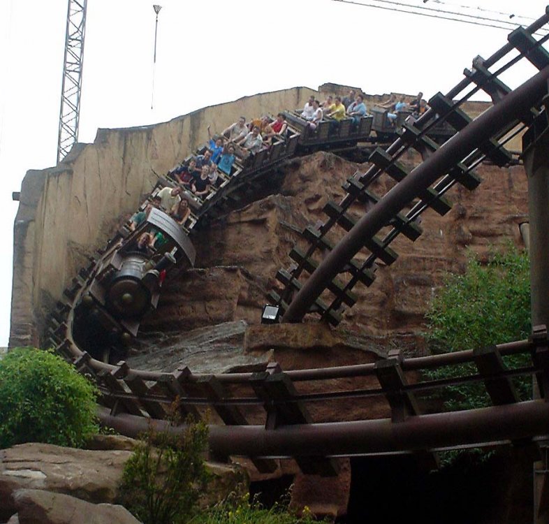 phantasialand3.thumb.jpg.9f7411ca76980e009f34ef3b4122e2d0.jpg