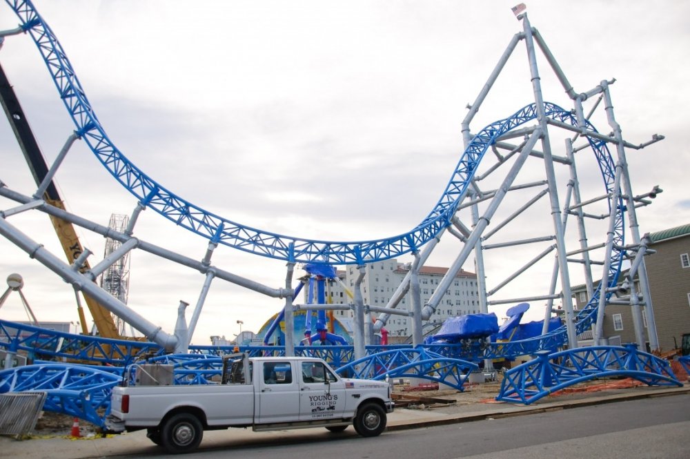 rollercoaster-12-of-14-1140x757.thumb.jpg.d2f7e496017b250df57f44f45516f55e.jpg