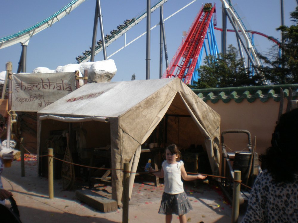 tent.thumb.JPG.a65109be5cd243d25684ebdfc37670c5.JPG
