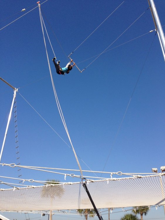 trapeze_17.thumb.jpg.6eade9e4e91dc9f9902c649926a3806e.jpg