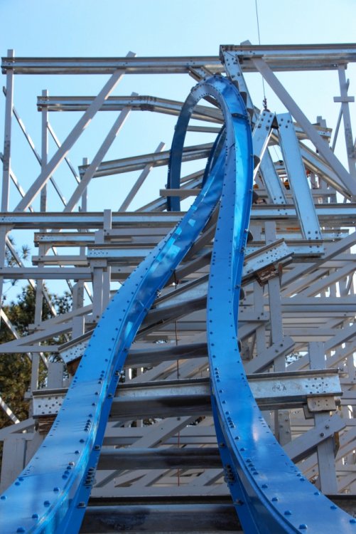 twisted_cyclone_construction_mar_7_1.thumb.jpg.45f8c633f3681d5dcc9923138fa223b5.jpg