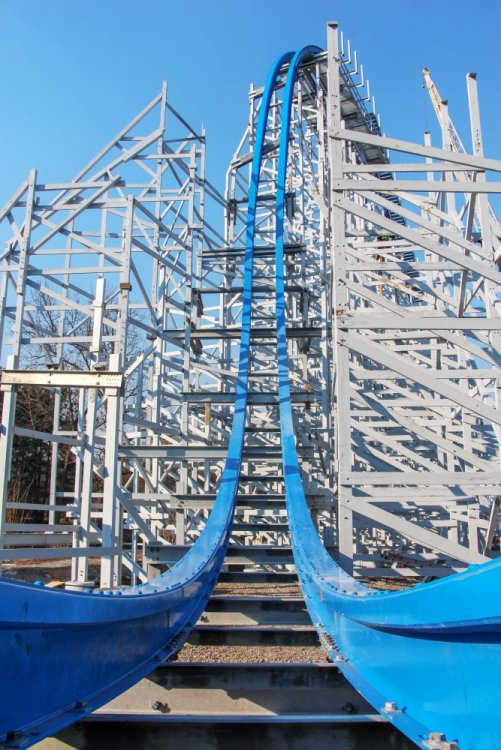 twisted_cyclone_construction_mar_7_3.thumb.jpg.9ce93d16c3069d9cd557b62c8b0bb52e.jpg