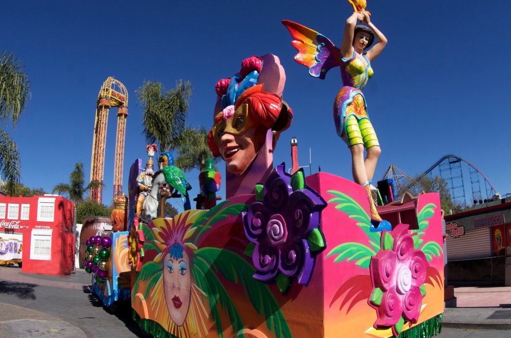 SFFT Mardi Gras 3.jpg