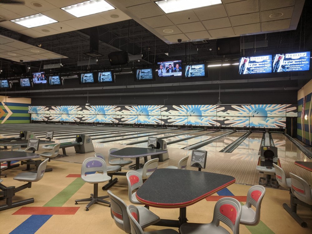 Bowling.thumb.jpg.17147a9d9b268ff6a4e05bb1b39b68e8.jpg