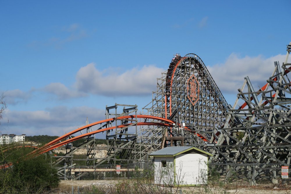 352035994_IronRattlerDrop(Front).thumb.JPG.159d2d64ad75d04eef5c9ba3a5f98e2f.JPG