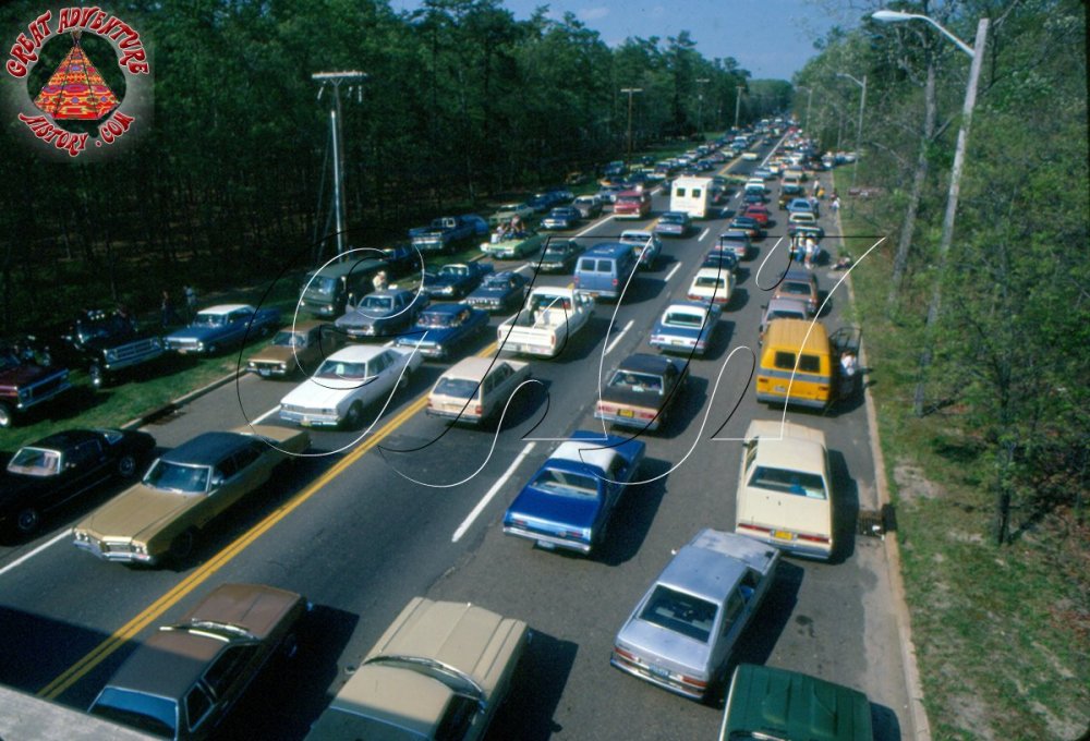 GAH MAY81 30021 copy.jpg