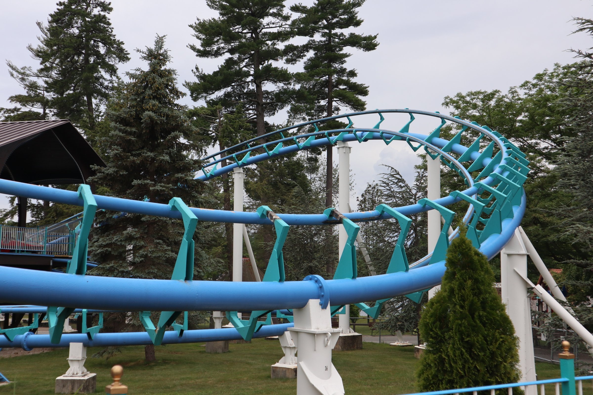 Canobie Lake Park: Ultimate Fun for the Entire Family (Review)