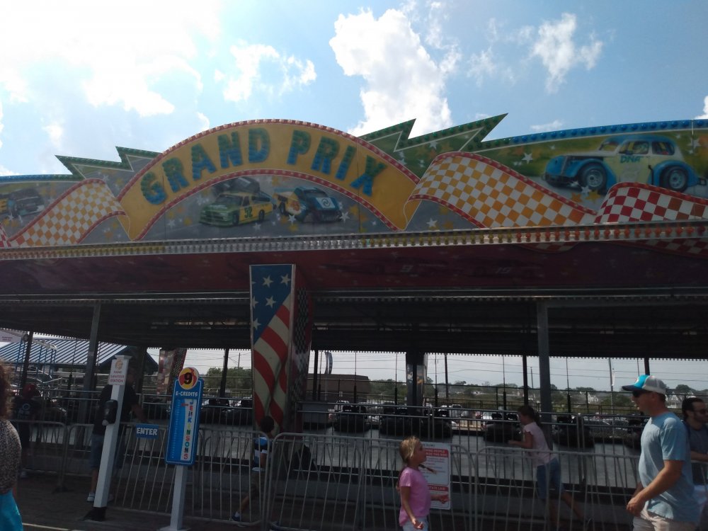 Jenkinson's Boardwalk Crazy Bus Ride 