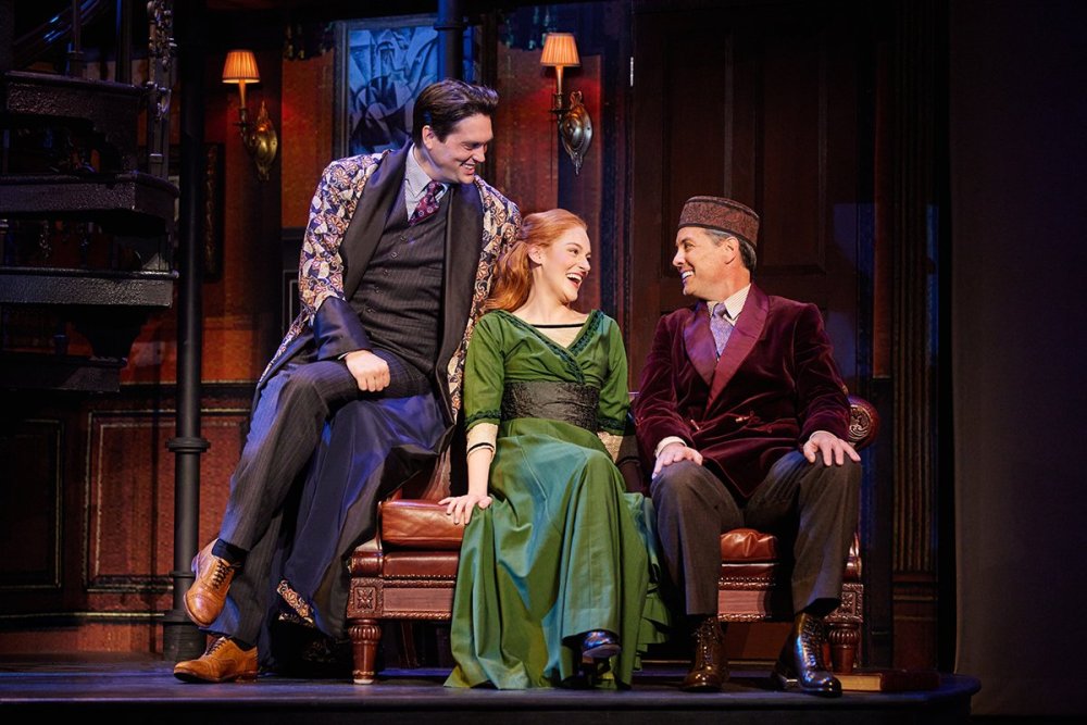 318526807_JonathanGrunertasProfessorHenryHigginsMadelinePowellasElizaDoolittleandJohnAdkisonasColone-TheNationalTourofMYFAIRLADY.PhotobyJeremyDaniel(4106).thumb.jpg.6f1ce3b7c8f7b94d181b6a1feb2db5eb.jpg