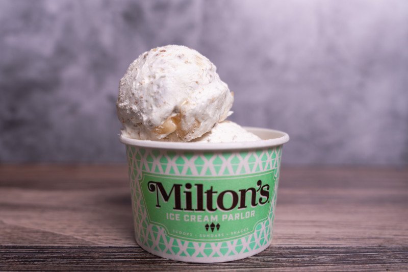 800_26_hp_fb.miltons.applepieicecream.jpg.7341d5e37767336deccd3f5f5eb65e7d.jpg