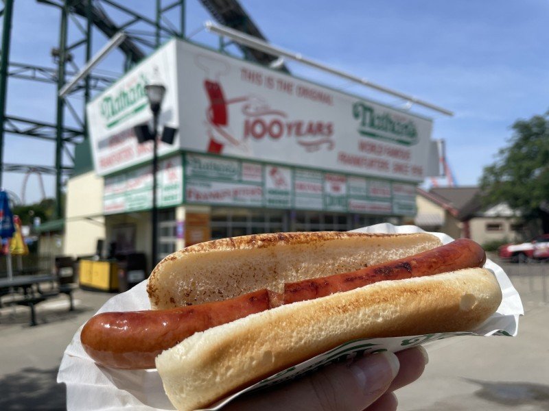 800_nathan039shotdog.jpg.da6f450561fb907e8038ac6dd02f6ce7.jpg