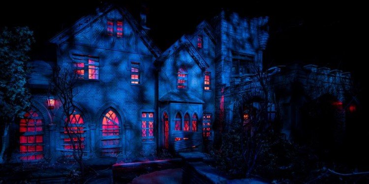 Haunting of Hill House Coming to Horror Nights!