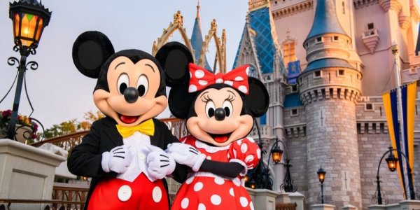 Disney Announces Plans to Expand Investments in Parks!